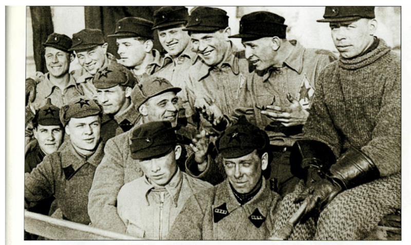 File:1937 - Dynamo Moscow (2).png