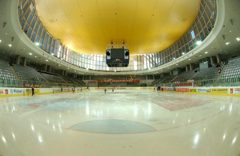 File:Tiroler Wasserkaft Arena.jpg