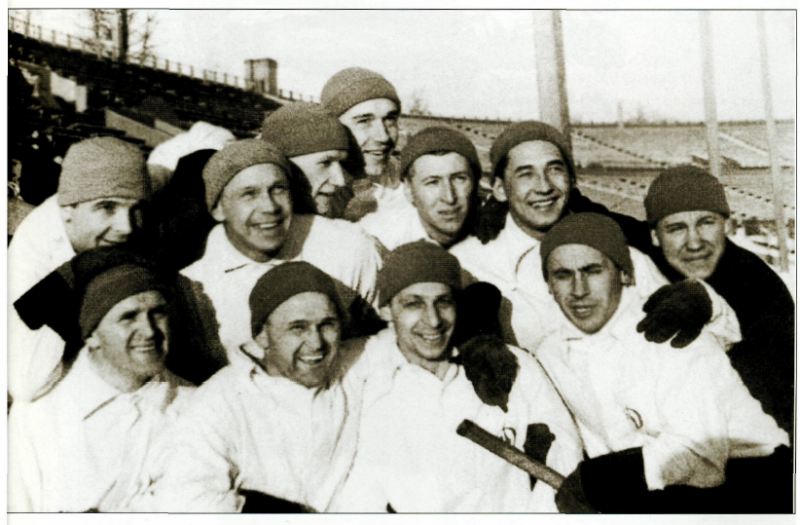 File:1937 - Dynamo Moscow.png
