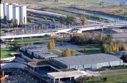 075R16181080 Donauturm.jpg