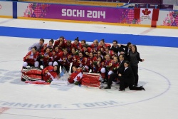 CanWomGold2014.jpg